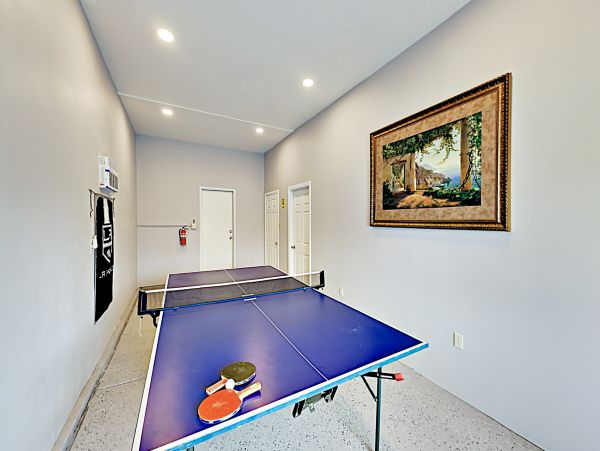Palm Springs Home 1028377