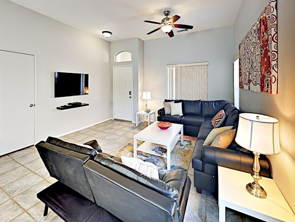 Palm Springs Home 1028377