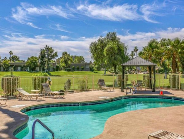 Palm Springs Home 1028378