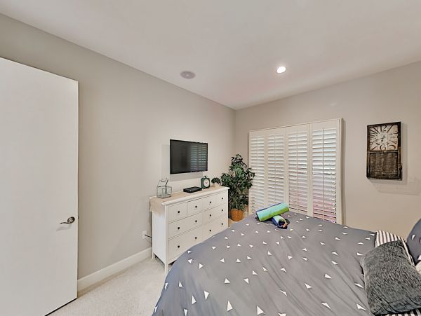 Palm Springs Home 1028378