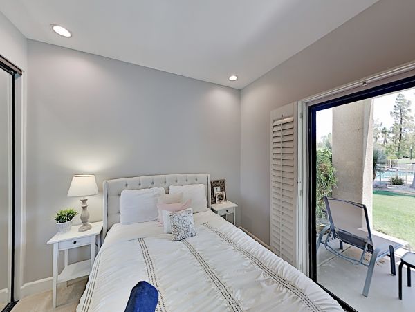Palm Springs Home 1028378