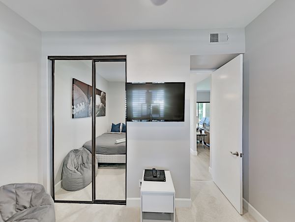 Palm Springs Home 1028378