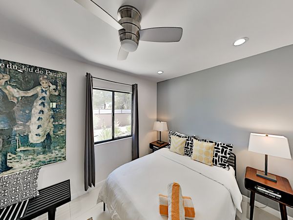 Palm Springs Home 1028379