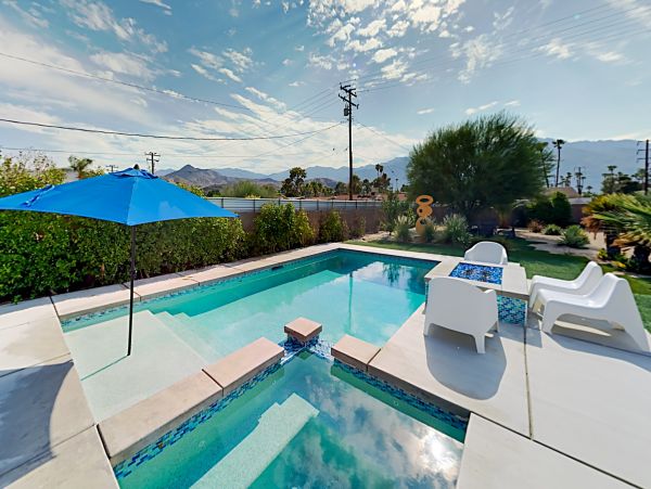 Palm Springs Home 1028379