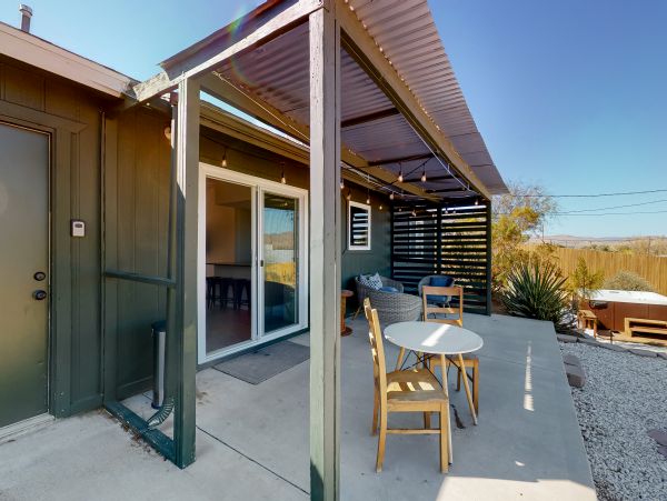 Palm Springs Home 1028380