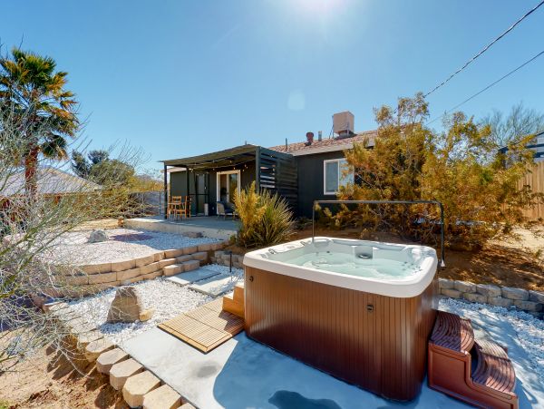 Palm Springs Home 1028380