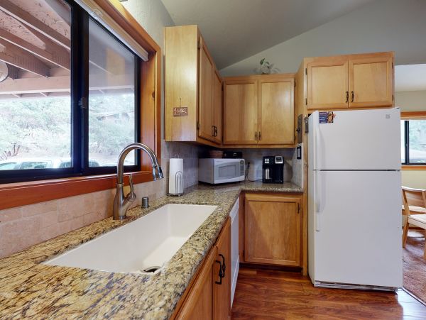 Palm Springs Home 1028381