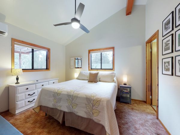 Palm Springs Home 1028381