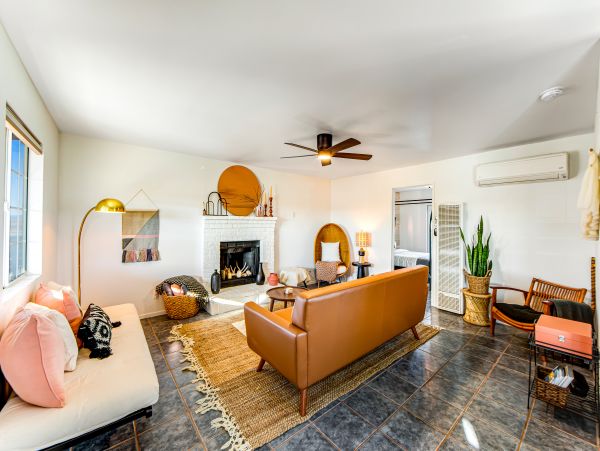 Palm Springs Home 1028383
