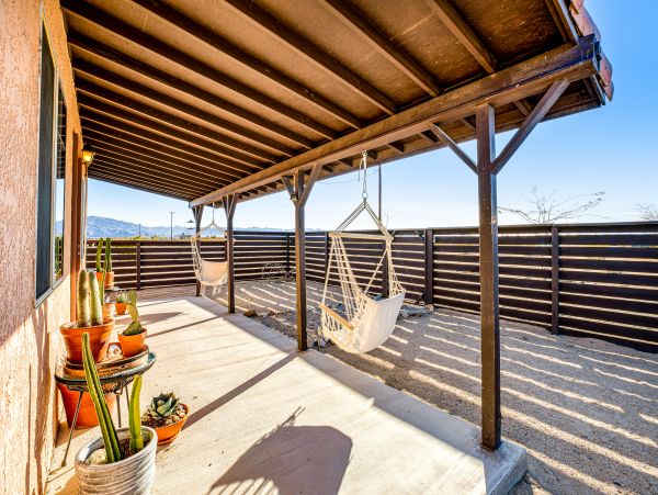 Palm Springs Home 1028383