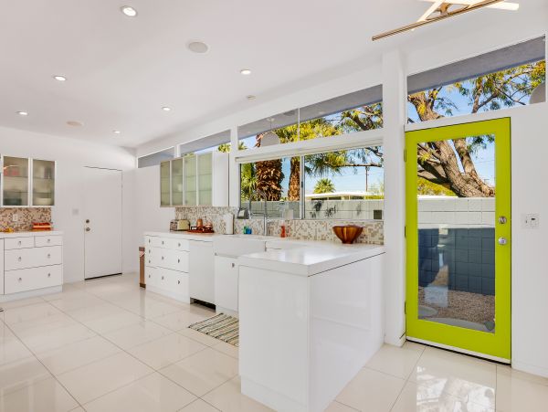 Palm Springs Home 1028384