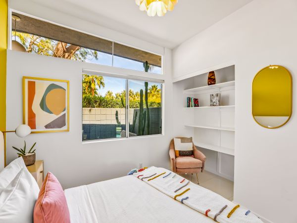Palm Springs Home 1028384