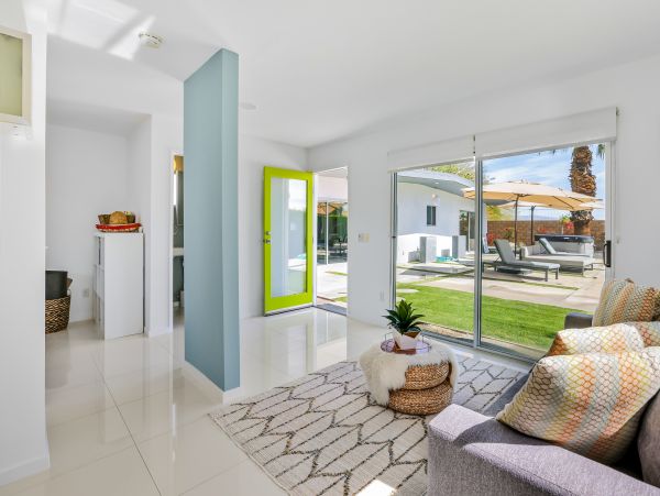 Palm Springs Home 1028384