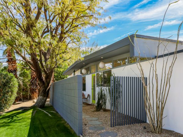 Palm Springs Home 1028384
