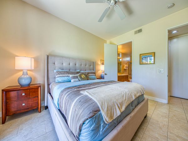 Palm Springs Home 1028385