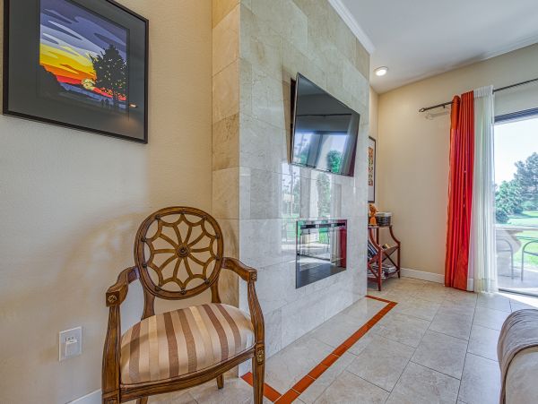 Palm Springs Home 1028385