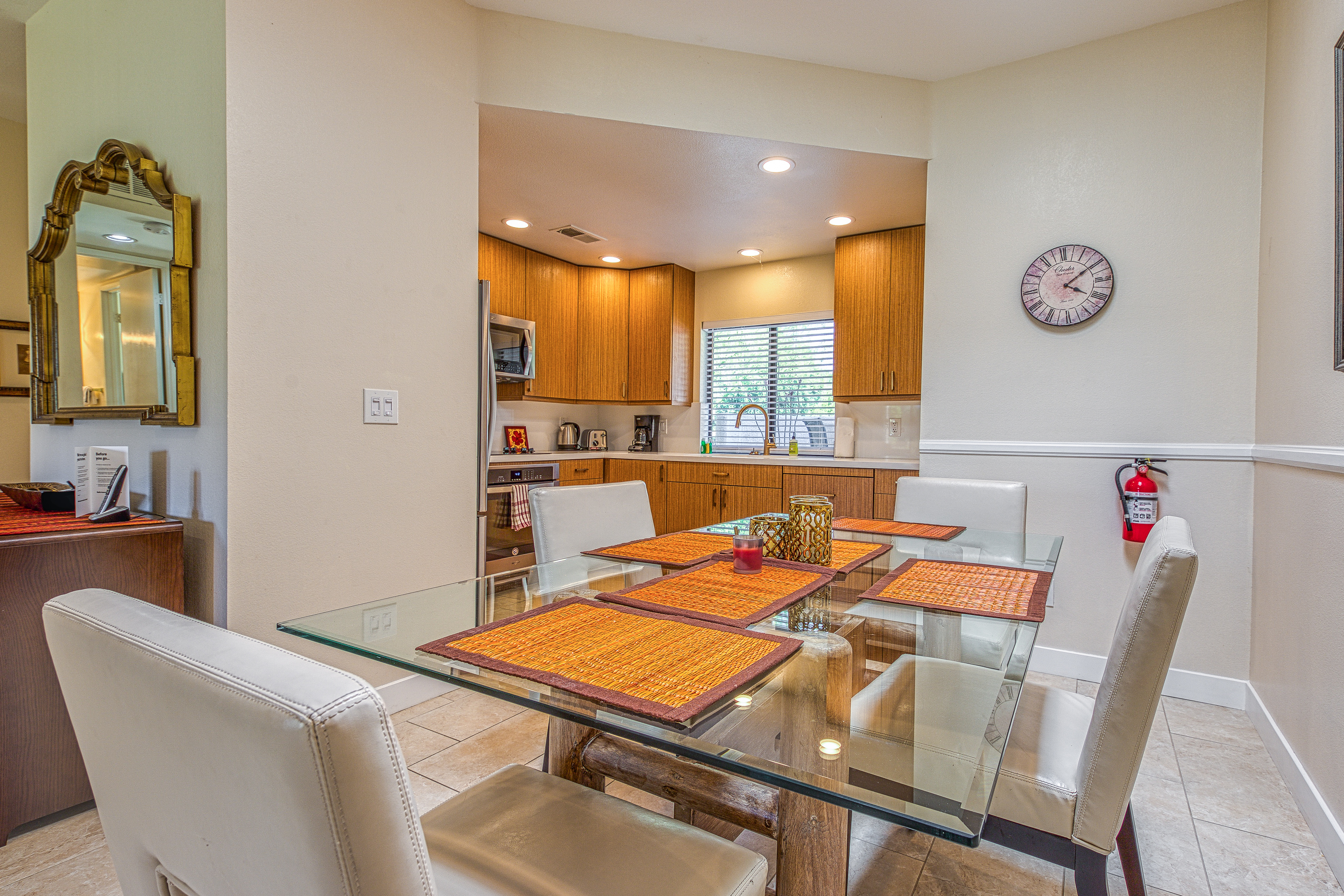 Palm Springs Home 1028385