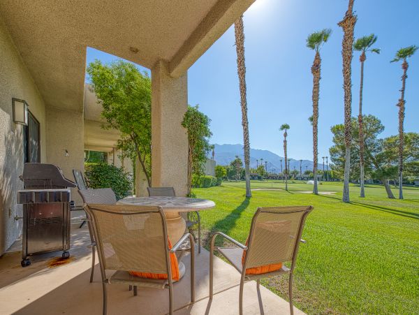 Palm Springs Home 1028385