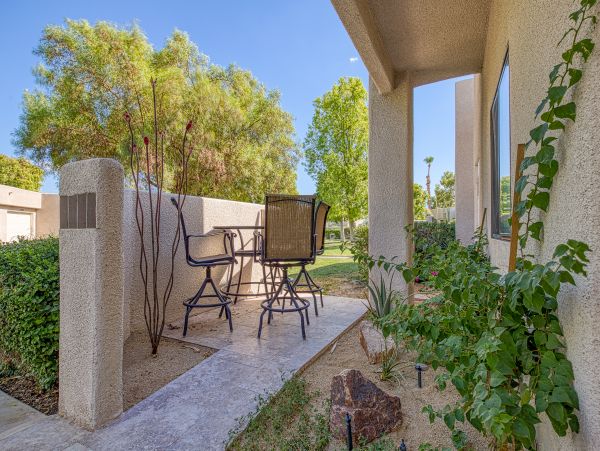 Palm Springs Home 1028385