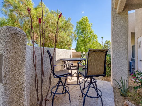 Palm Springs Home 1028385