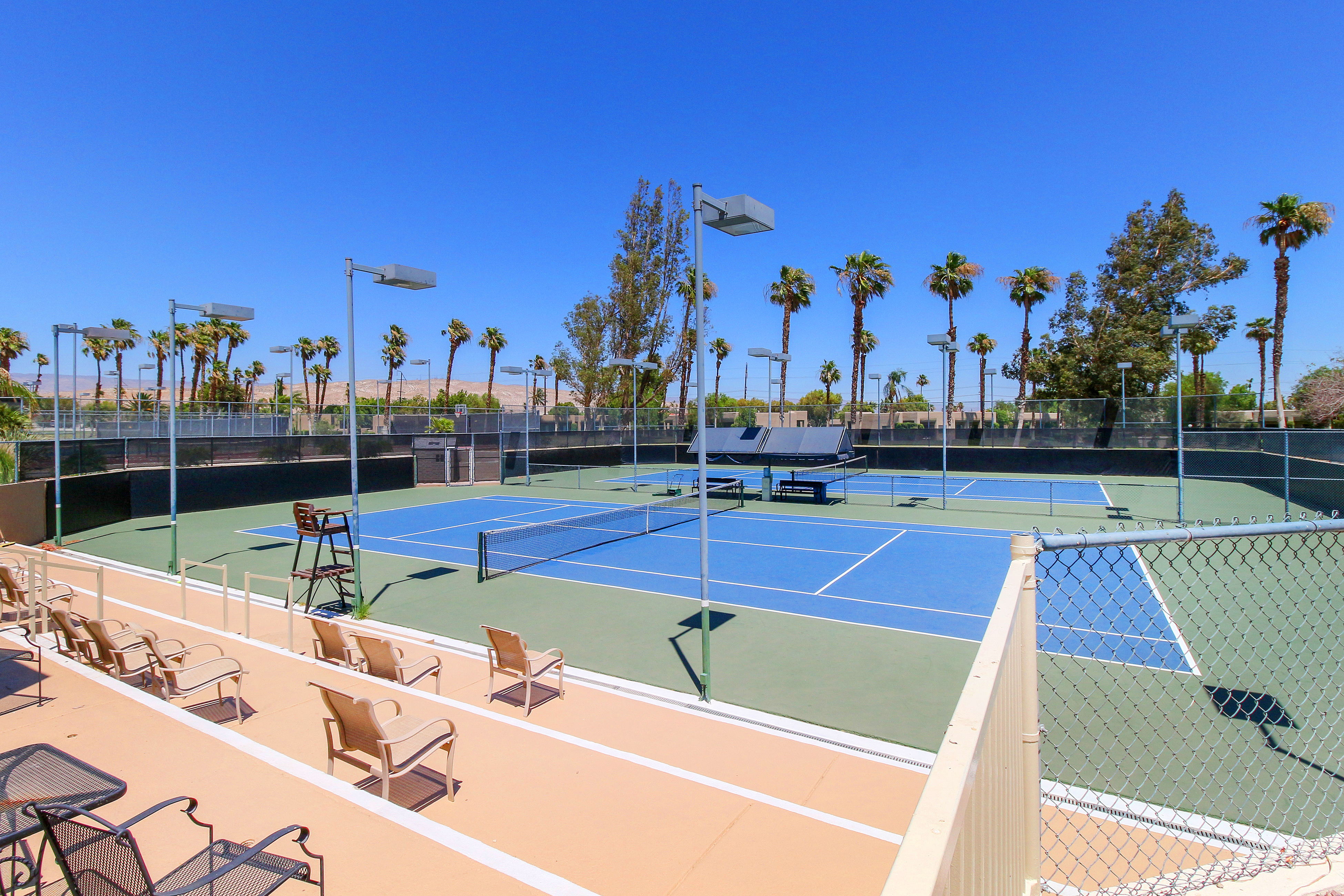 Palm Springs Home 1028385