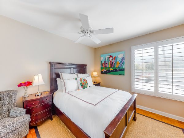 Palm Springs Home 1028386
