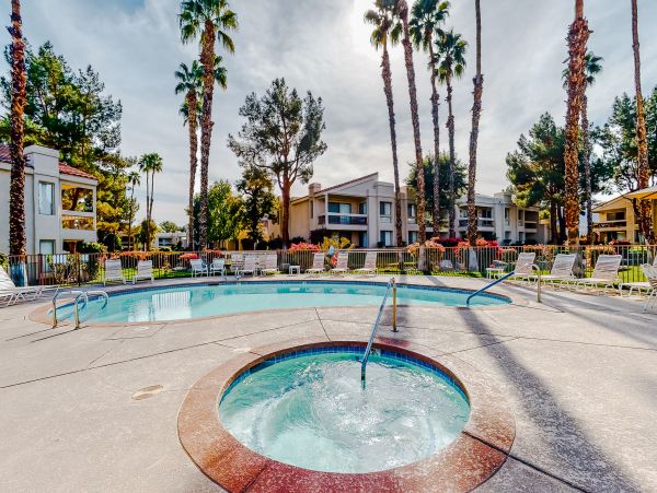 Palm Springs Home 1028386