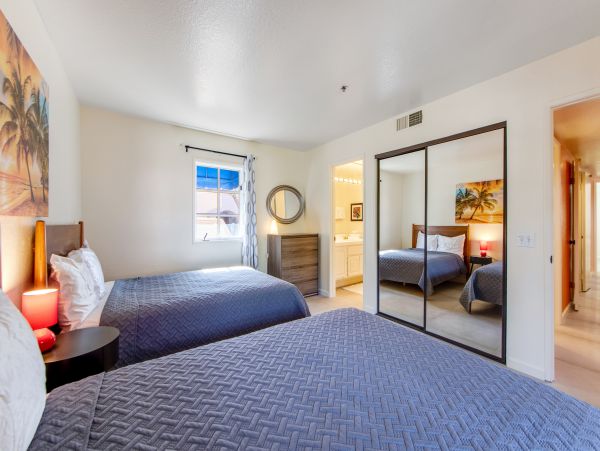 Palm Springs Home 1028387