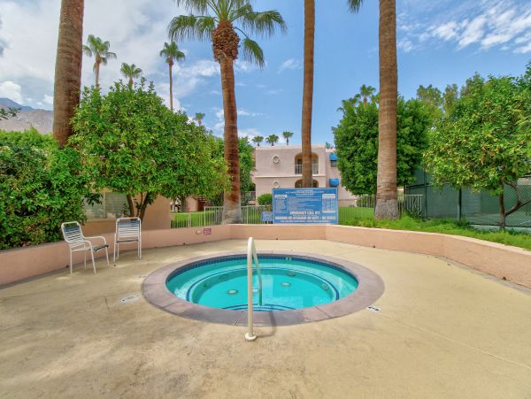 Palm Springs Home 1028387