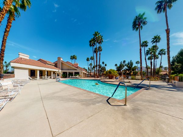 Palm Springs Home 1028388
