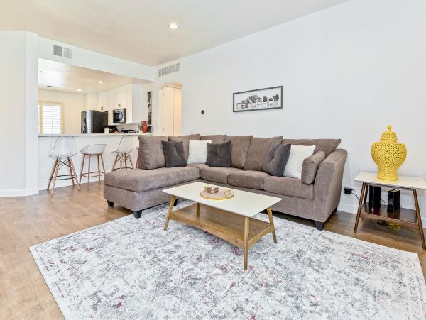 Palm Springs Home 1028389