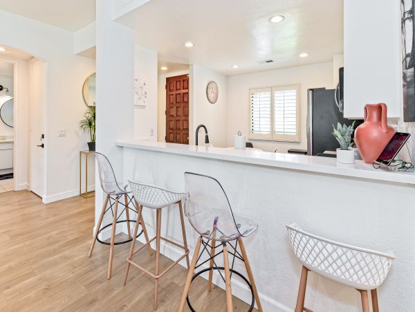 Palm Springs Home 1028389