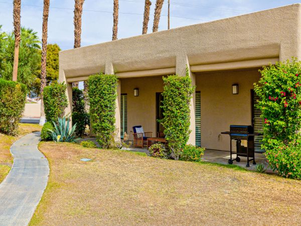 Palm Springs Home 1028389