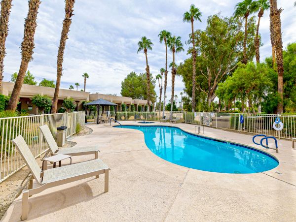 Palm Springs Home 1028389