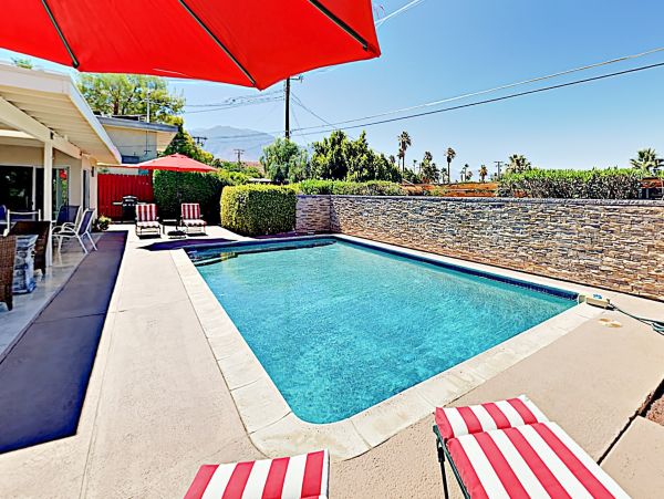Palm Springs Home 1028390