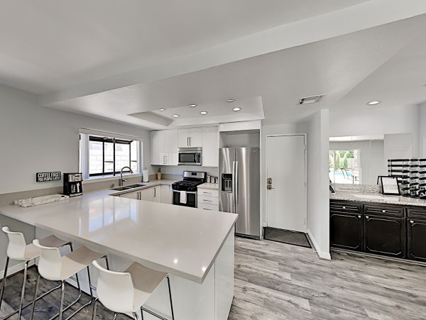 Palm Springs Home 1028391