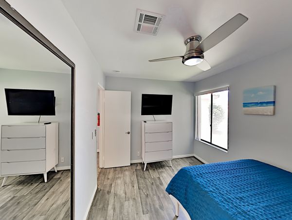 Palm Springs Home 1028391