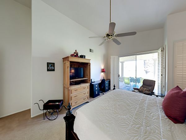Palm Springs Home 1028392