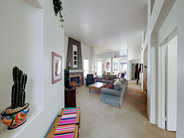 Palm Springs Home 1028392