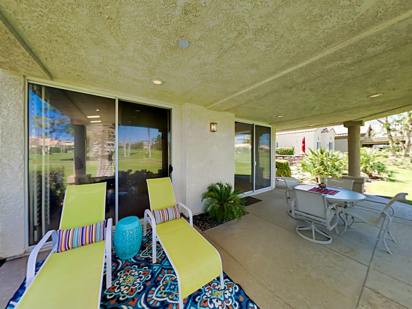 Palm Springs Home 1028392