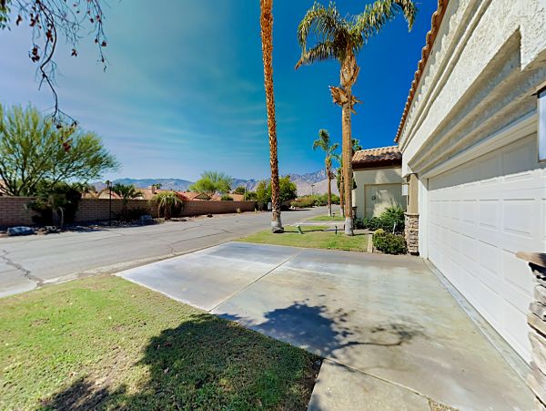 Palm Springs Home 1028392