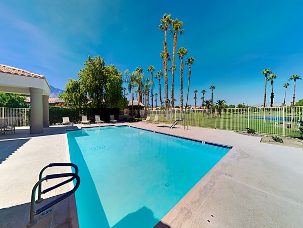 Palm Springs Home 1028392