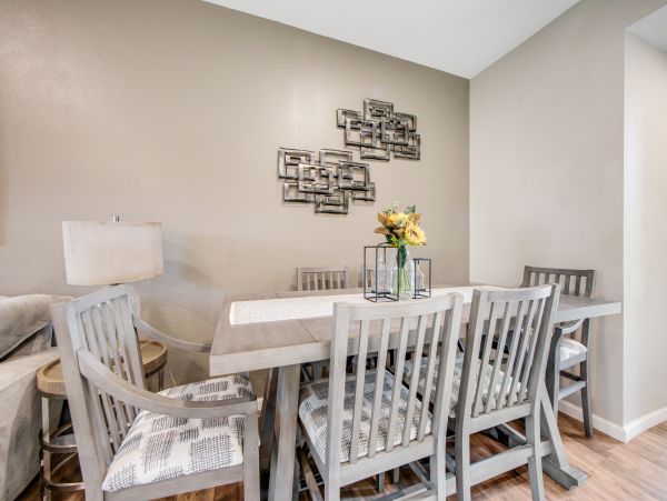 Palm Springs Home 1028394