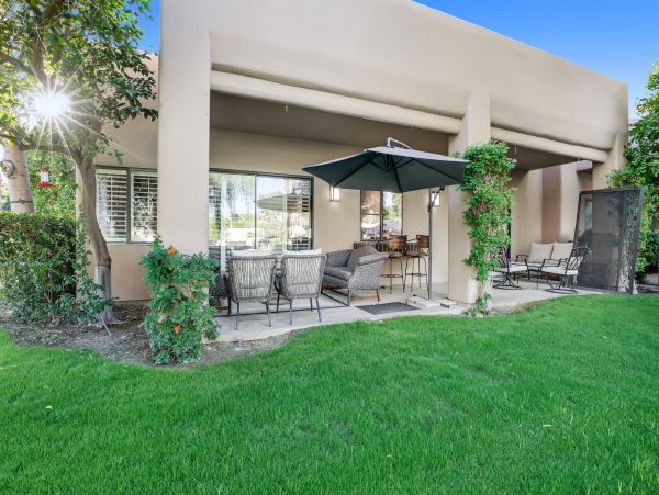 Palm Springs Home 1028394