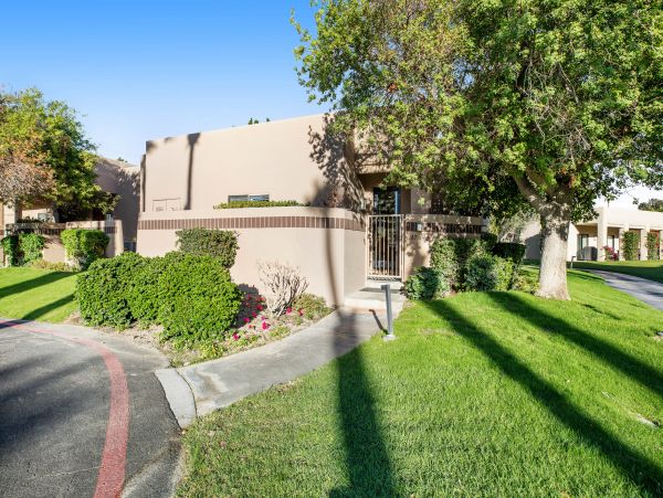 Palm Springs Home 1028394