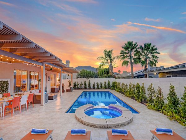 Palm Springs Home 1028395