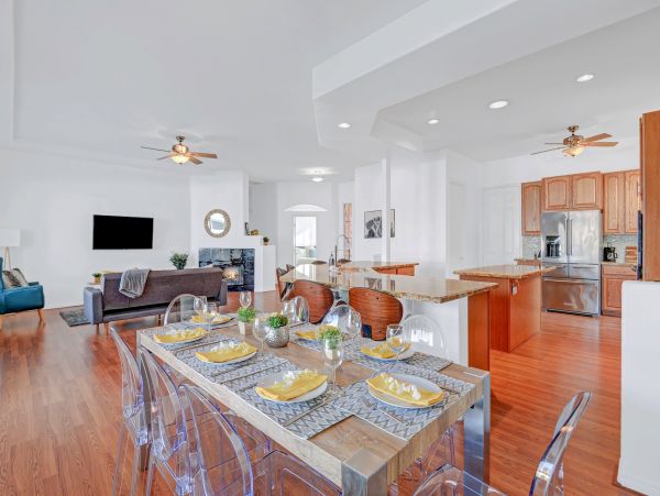 Palm Springs Home 1028395