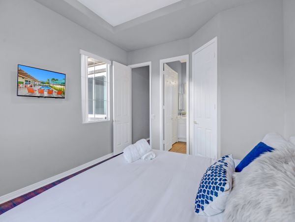 Palm Springs Home 1028395