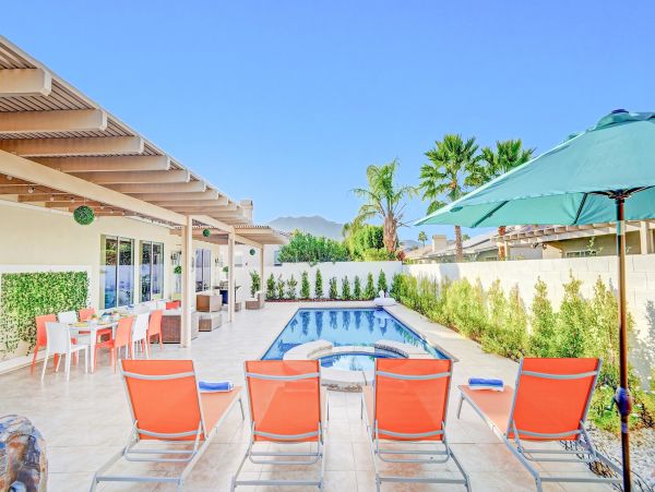 Palm Springs Home 1028395