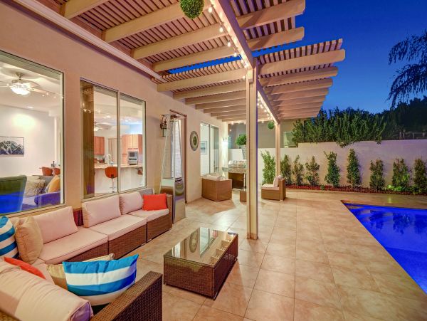Palm Springs Home 1028395